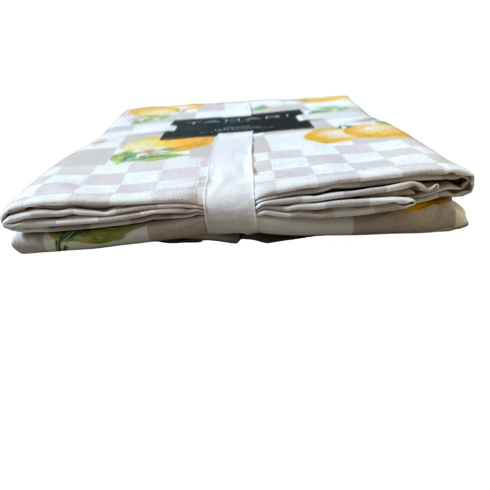 TAHARI Checkered Summer Lemons Tablecloth 60x120 Beige & White NEW